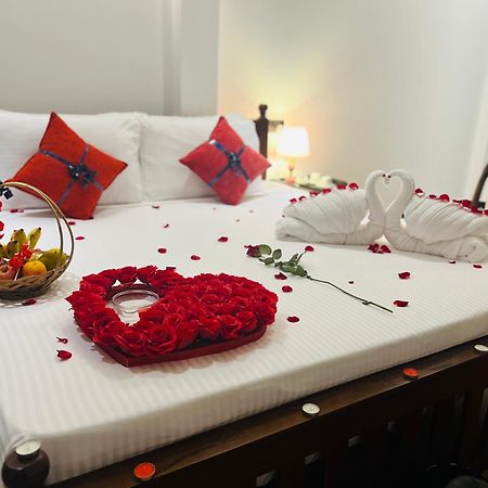 Mama'S Boutique Beach Hotel เนกอมโบ ภายนอก รูปภาพ